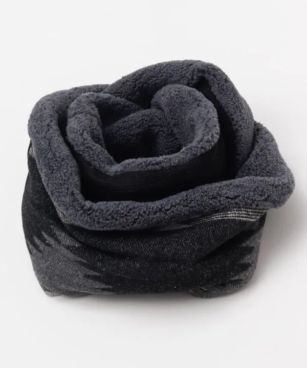 Geom Pattern Boa Snood